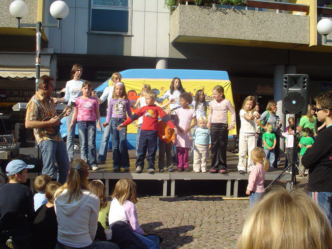 gal/2005/2005 Weltkindertag/2005 Weltkindertag 20.9 Borbeck 028.jpg